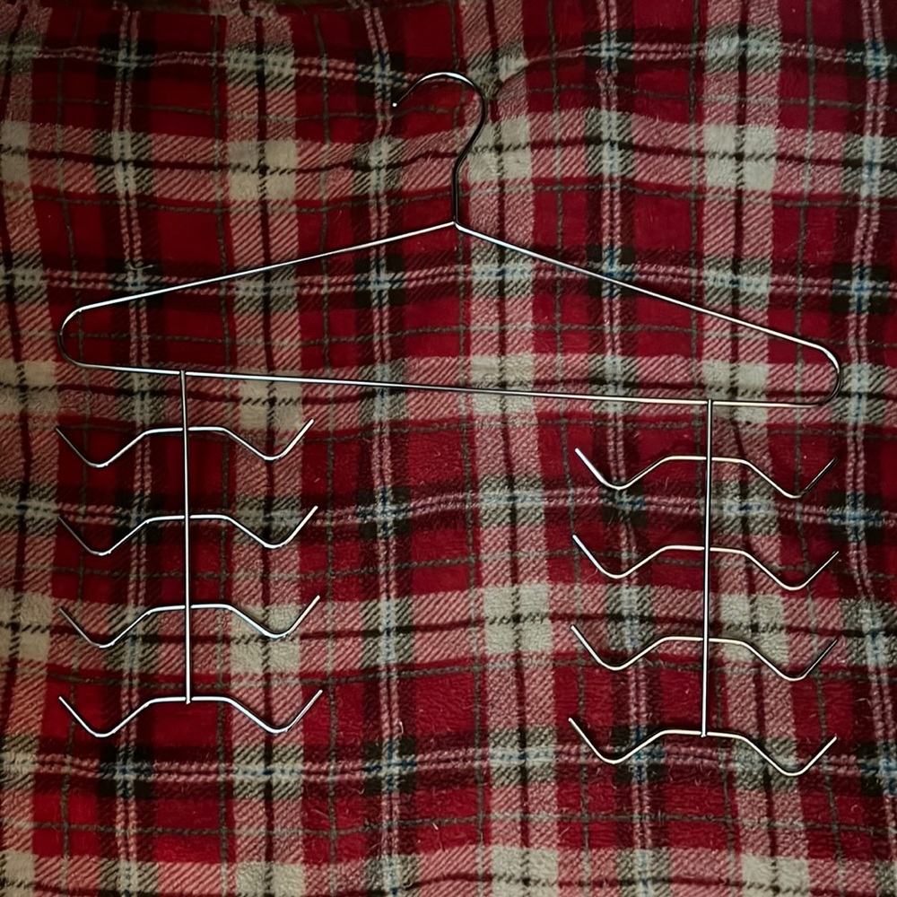 Tank top hanger (6 pack)